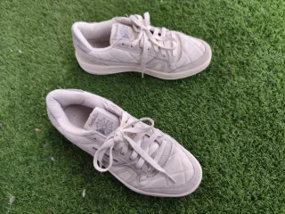 Zapatillas Reebok Beige, Gris y blanco