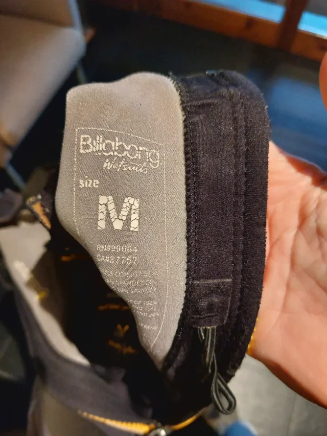 Neoprenos Mystic y Billabong