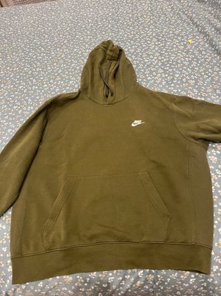 Sudadera Nike Verde con Capucha