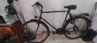 Bicicleta grande negra