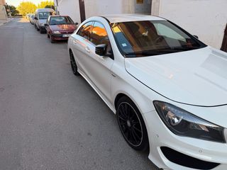 Mercedes-Benz Clase CLA 2015