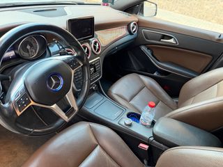 Mercedes-Benz Clase CLA 2015