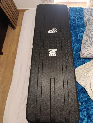 Bajo Warwick Streamer standard de 4 cuerdas