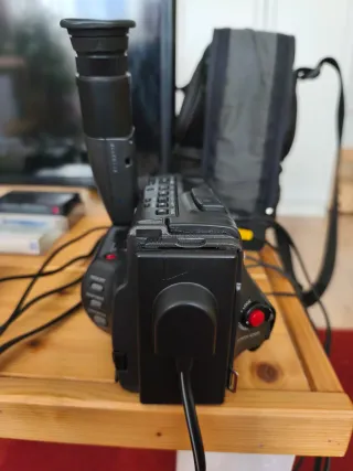 Sony Handycam CCD-TR805E Hi8