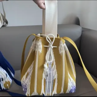 Borsa a sacco fantasia gialla