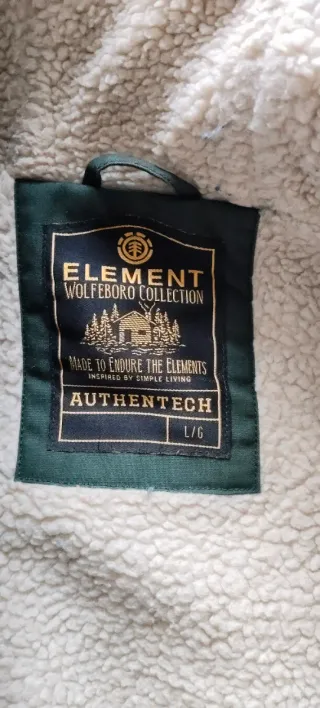 Abrigo verde Element