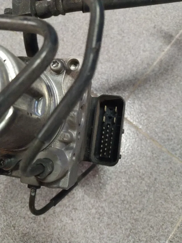 Módulo ABS Honda Forza 250 (05-07)