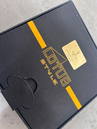 Pulsera Lotus Negra y Plateada