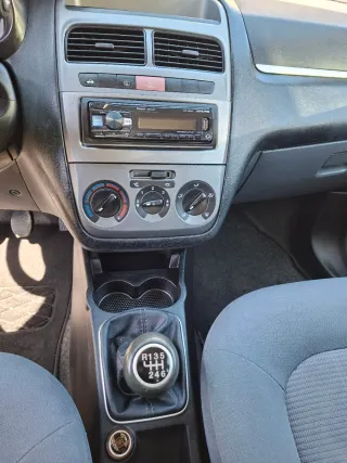 FIAT Linea 2012