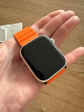 Apple Watch Series 7 (GPS) + 2 correas