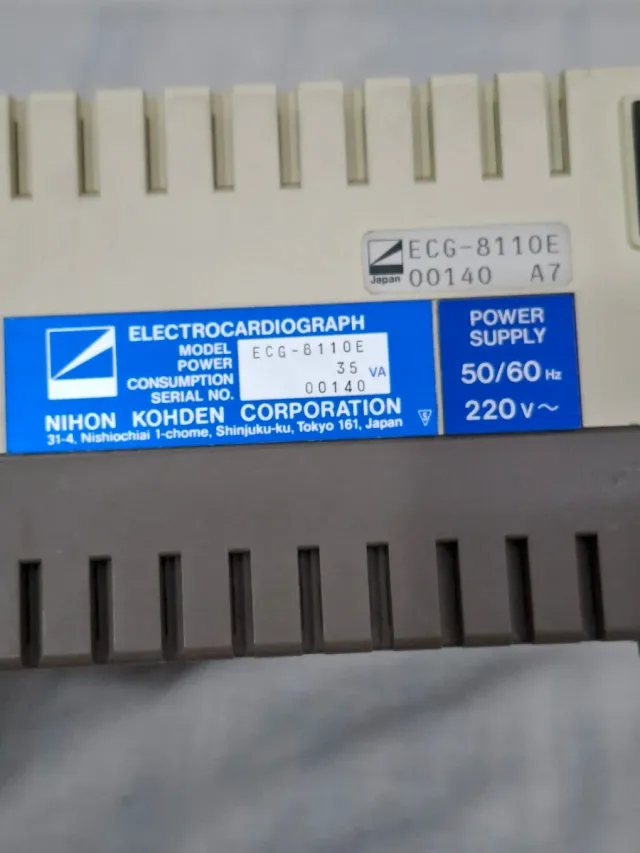Electrocardiografo Nihon Kohden