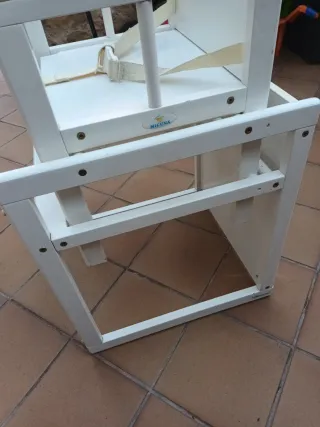 Trona + mesa y silla infantil