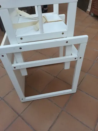 Trona + mesa y silla infantil