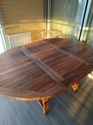 Mesa redonda madera teka terraza