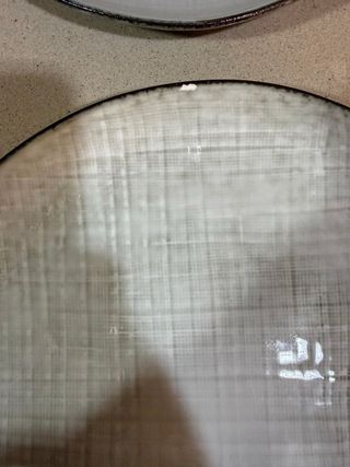 Piatti piani Maisons du Monde grigi senza dettagli