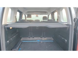 Peugeot Rifter BlueHDi 130 S&S Allure Business Standard 96 kW (130 CV)