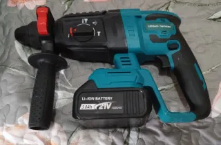 Taladro Percutor Inalámbrico con Batería