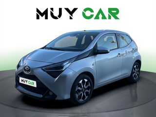 Toyota Aygo 1.0 70 x-play 53 kW (72 CV)