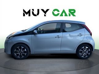 Toyota Aygo 1.0 70 x-play 53 kW (72 CV)