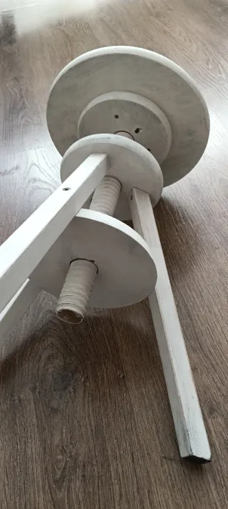 Sgabello in legno IKEA