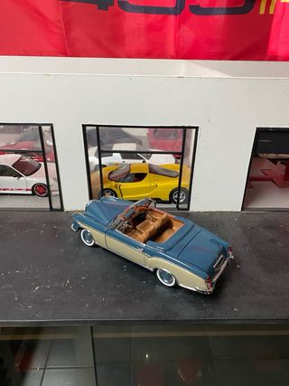 Mercedes 220SE Sunstar 1/18