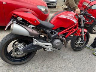Ducati Monster 696+ ABS Roja