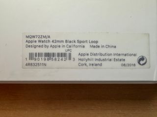 Apple Watch 42mm. Black Sport Loop