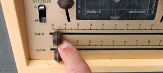 Tocadiscos Teppaz Eco 60 a válvulas