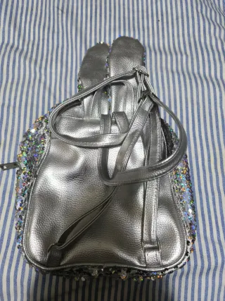 Mochila infantil lentejuelas LOL Surprise