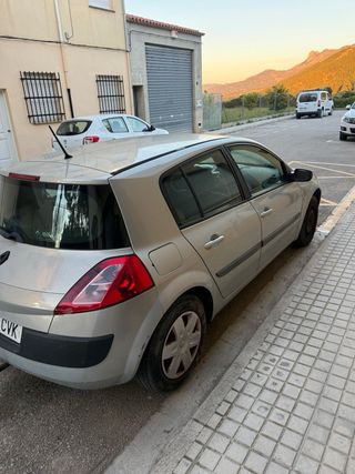 Renault Megane 2004