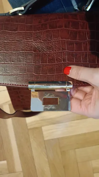 Bolso de mano Marcha efecto piel cocodrilo