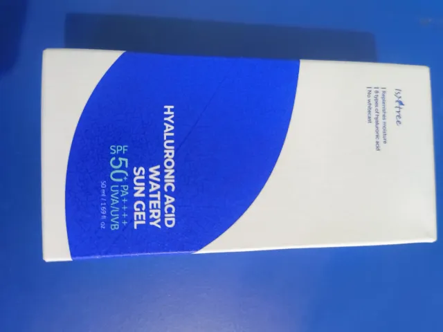 Isntree Hyaluronic Acid Watery Sun Gel SPF50