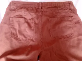 Pantalones pitillo color teja