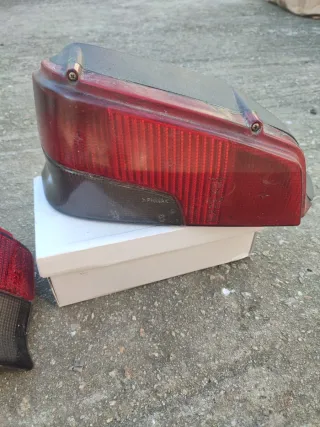 Ópticas traseras Peugeot 106 XSI Fase 1