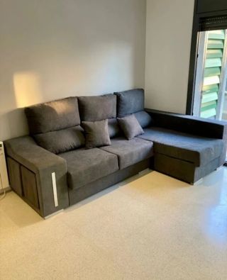 Liquidación:canapés y colchones armarios y sofás?