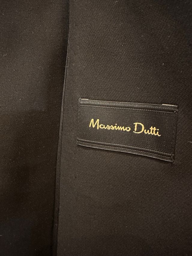 Chaqueta larga fina Massimo Dutti Talla S