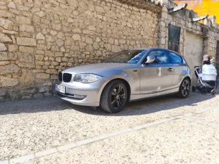 Limpieza integral de coches, motos y furgonetas