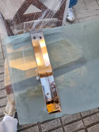 Encimera de cristal con lavabo