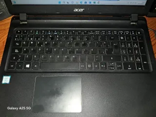 Portátil Acer Extensa 15 6" EX2540-50EN