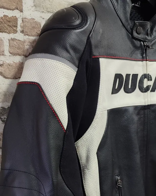 Chaqueta Piel Ducati Talla 48