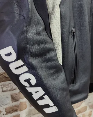 Chaqueta Piel Ducati Talla 48