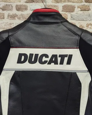Chaqueta Piel Ducati Talla 48
