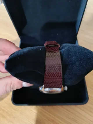 Reloj Georges Gay con correa de piel