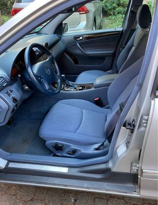 Mercedes-Benz w203 240 2001