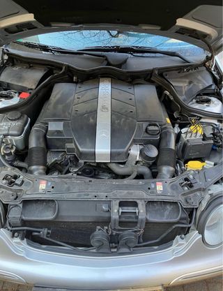 Mercedes-Benz w203 240 2001