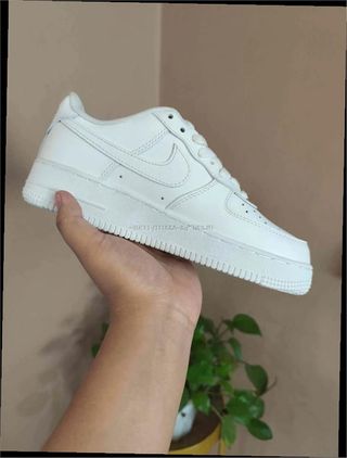 Nike Air Force 1 Low '07 Talla 45 Blancas