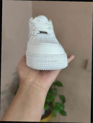 Nike Air Force 1 Low '07 Talla 45 Blancas