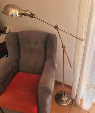 Lámpara Pie Industrial Diseño Ajustable