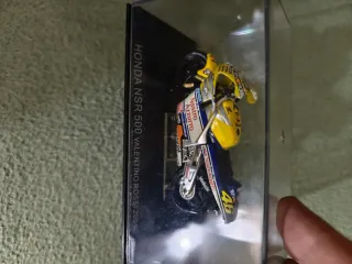 Maqueta Honda NSR500 Alex Barros 2001
