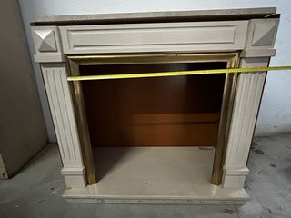 Chimenea de mármol vintage clásica